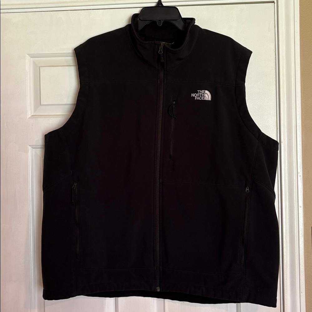 Mens THE NORTH FACE Black Softshell Vest